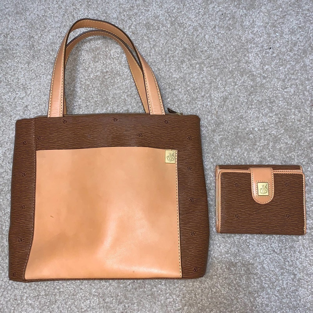 Chic Tan and Brown Shoulder Bag